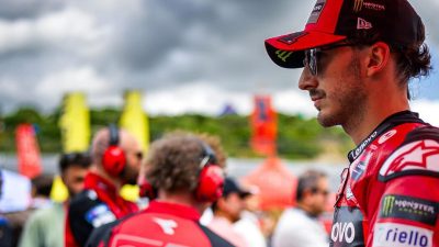 Francesco Bagnaia jelaskan insiden dirinya dengan Brad Binder. Foto: instagram.com/ducaticorse