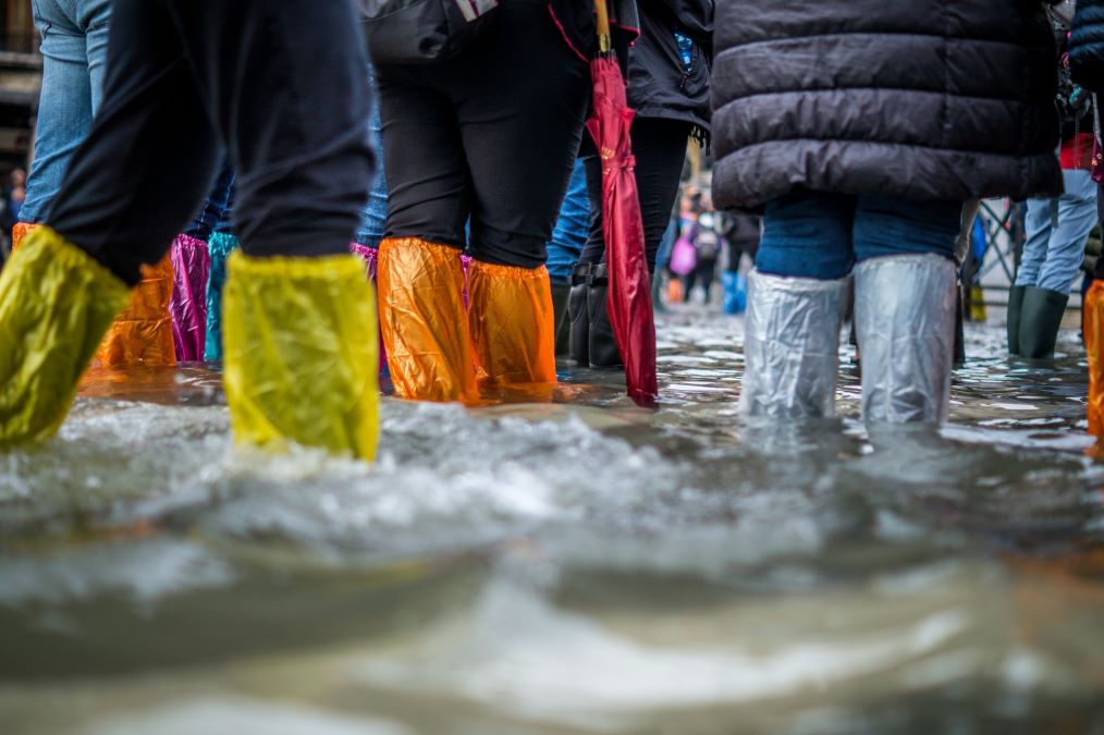 Telah terjadi banjir akibat hujan lebat di beberapa daerah Yogyakarta. Foto: unsplash.com/jonfordphotos