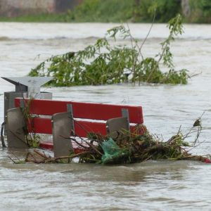 Banjir Demak-Kudus Meluas akibat Tanggul Jebol, Pengalihan Arus Terjadi di Jalur Pantura