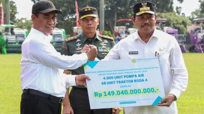 Pj Gubernur Jateng Optimis Produksi Pangan Meningkat Usai Terima Bantuan 10.000 Alsintan