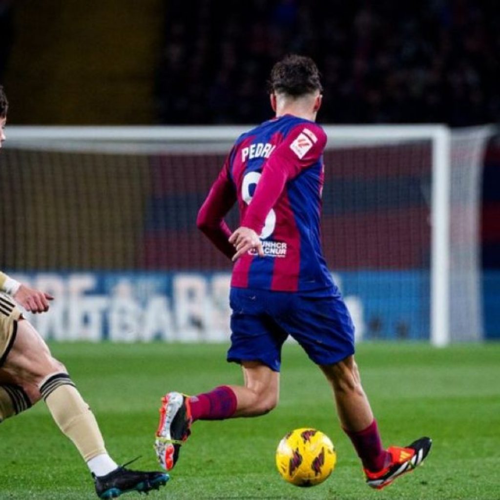 Drama 6 Gol, Barcelona Berbagi Angka dengan Granada