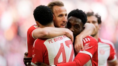 Bayern Munich Bantai Mainz 8-1, Harry Kane Bikin Hattrick
