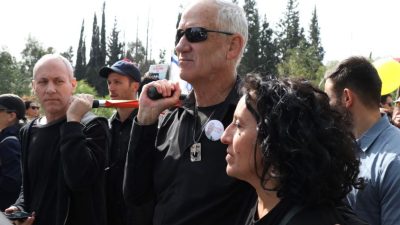 Menteri kabinet perang Israel Benny Gantz mundur, ini pengaruhnya bagi pemerintahan Netanyahu. Foto: x.com/gantzbe