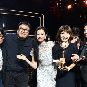 Daftar Lengkap Pemenang Blue Dragon Series Awards 2024, Salah Satunya Drama Moving