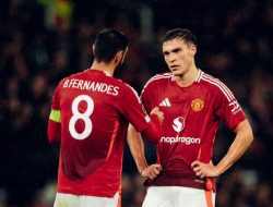 Legenda Belanda Marco van Basten Heran Manchester United Beli Ugarte, hanya Sebut 3 Nama Pemain yang Bagus