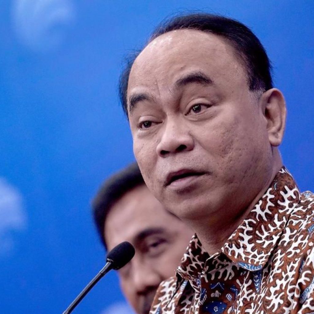 TUTURPEDIA - Buntut Serangan Siber PDN, Menkominfo Wajibkan Semua Kementerian Back Up Data