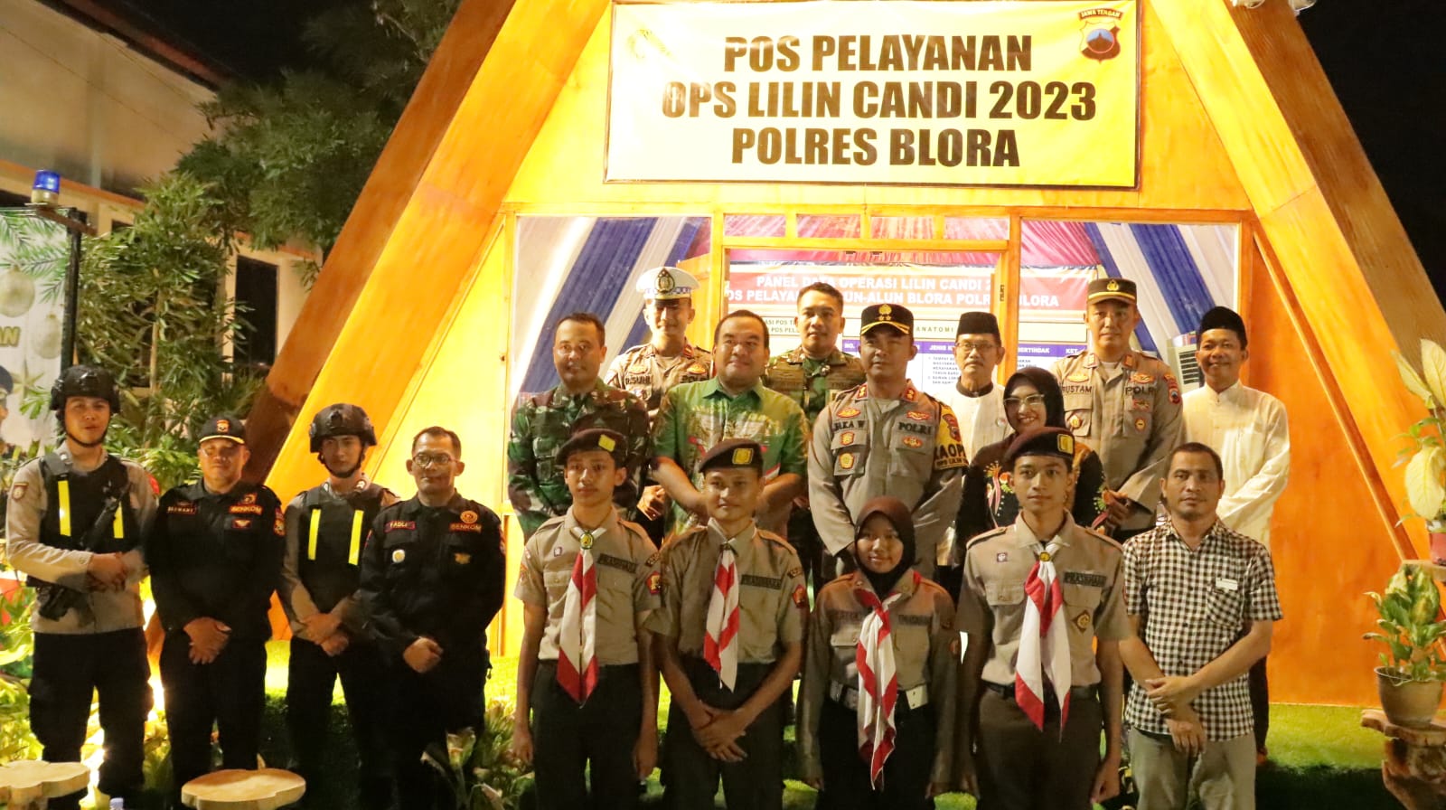 Bupati Blora beri apresiasi pada Polres Blora yang telah selenggarakan Operasi Lilin Candi 2023. Foto: Humas Pemkab Blora