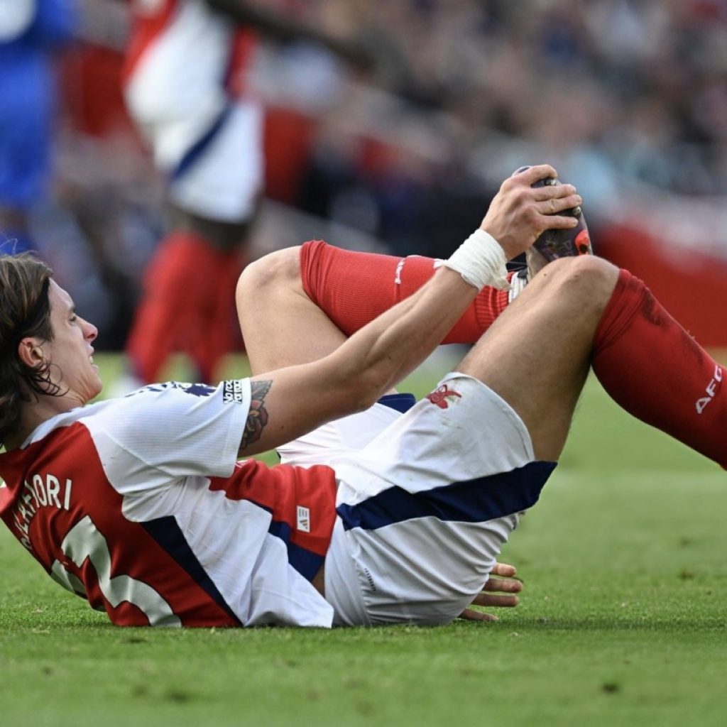Pelatih Mikel Arteta khawatir terhadap kondisi Riccardo Calafiori jelang laga Arsenal vs Liverpool. Foto: x.com/DailyAFC