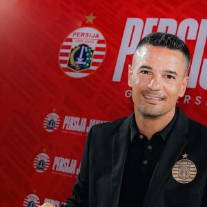 Persija Umumkan Carlos Pena sebagai Pelatih Baru Gantikan Thomas Doll