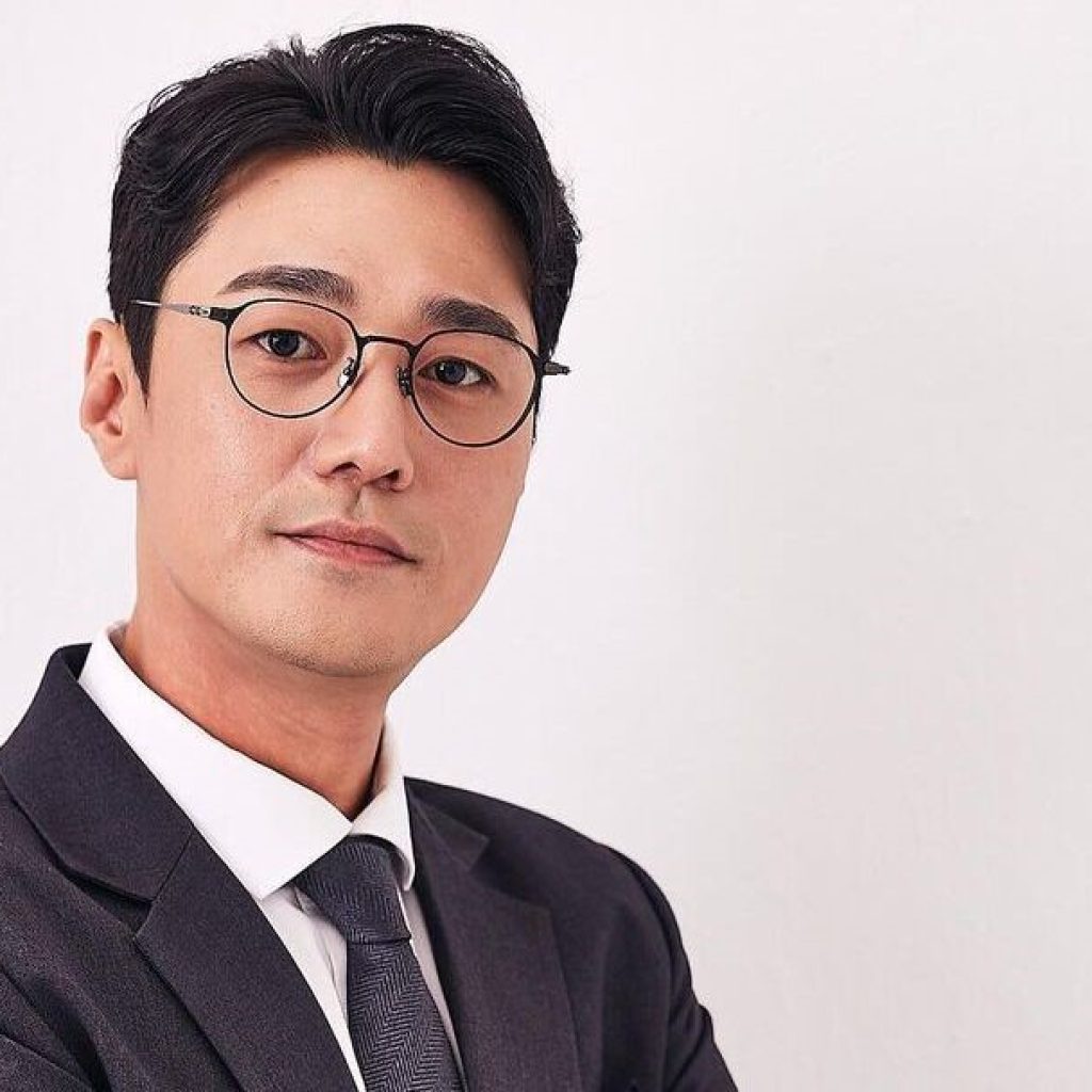 TUTURPEDIA - Aktor Choi Young Joon Menikah pada 20 Oktober 2024