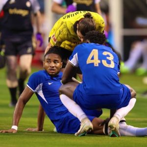 Christopher Nkunku Alami Cedera Lutut Jelang Laga Pembuka Liga Inggris, Bakal Absen Lama?