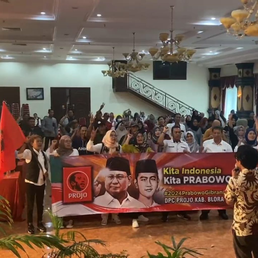 TUTURPEDIA - DPC Projo Blora Siap Menangkan Prabowo-Gibran Satu Putaran