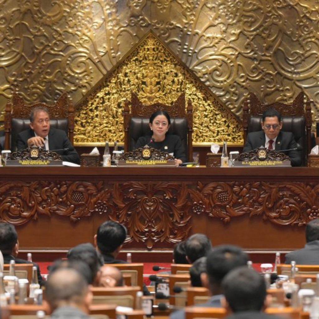 Daftar pimpinan Komisi 1 hingga 13 DPR RI periode 2024-2029. Foto: emedia.dpr.go.id