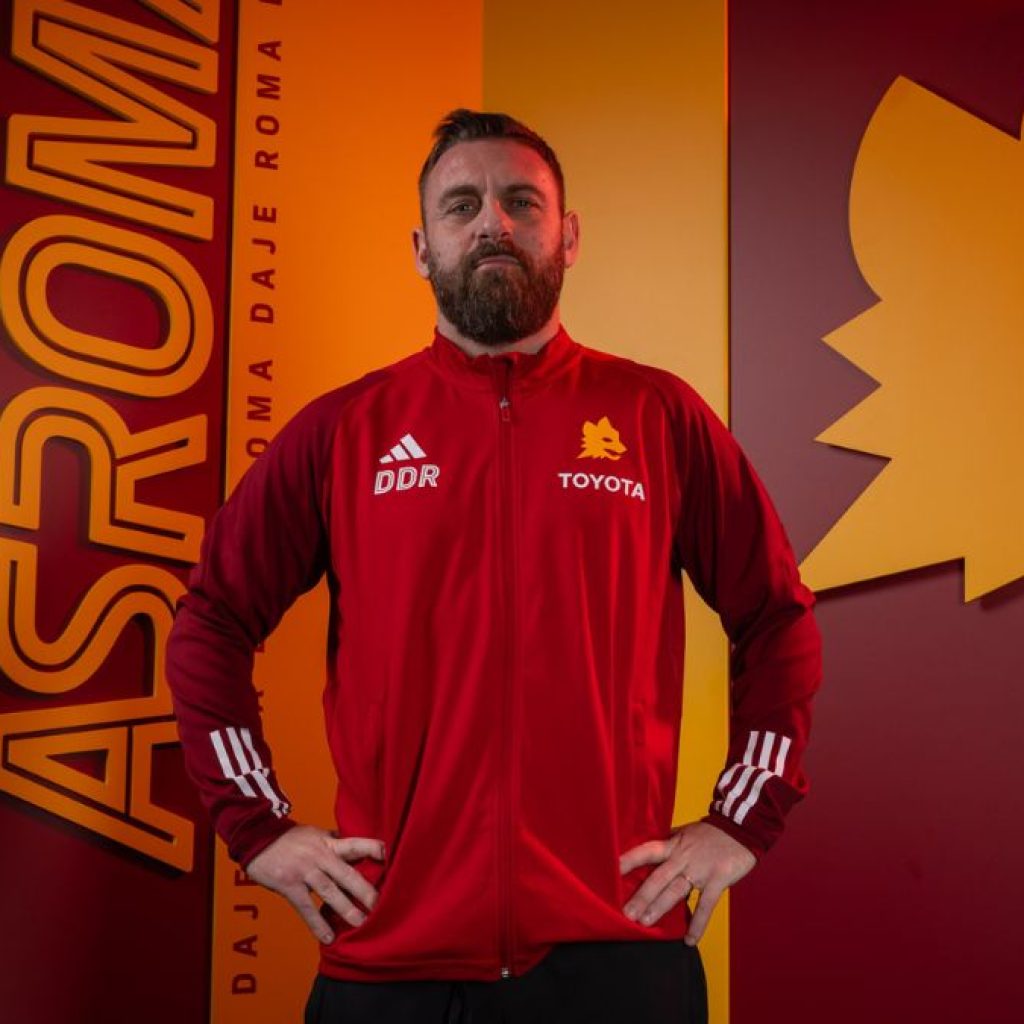 AS Roma Pecat Mourinho, Daniele De Rossi Ditunjuk Jadi Suksesor