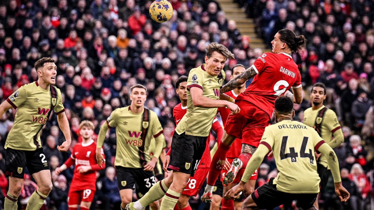Liverpool kalahkan Burnley dengan skor 3-1. Foto: x.com/Darwinn99