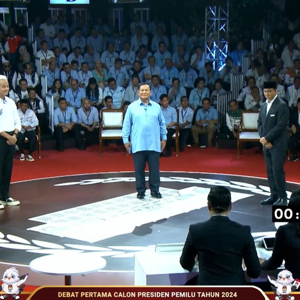 KPU Umumkan daftar panelis dan moderator untuk debat capres. Foto: Tangkapan Layar YouTube KPU RI