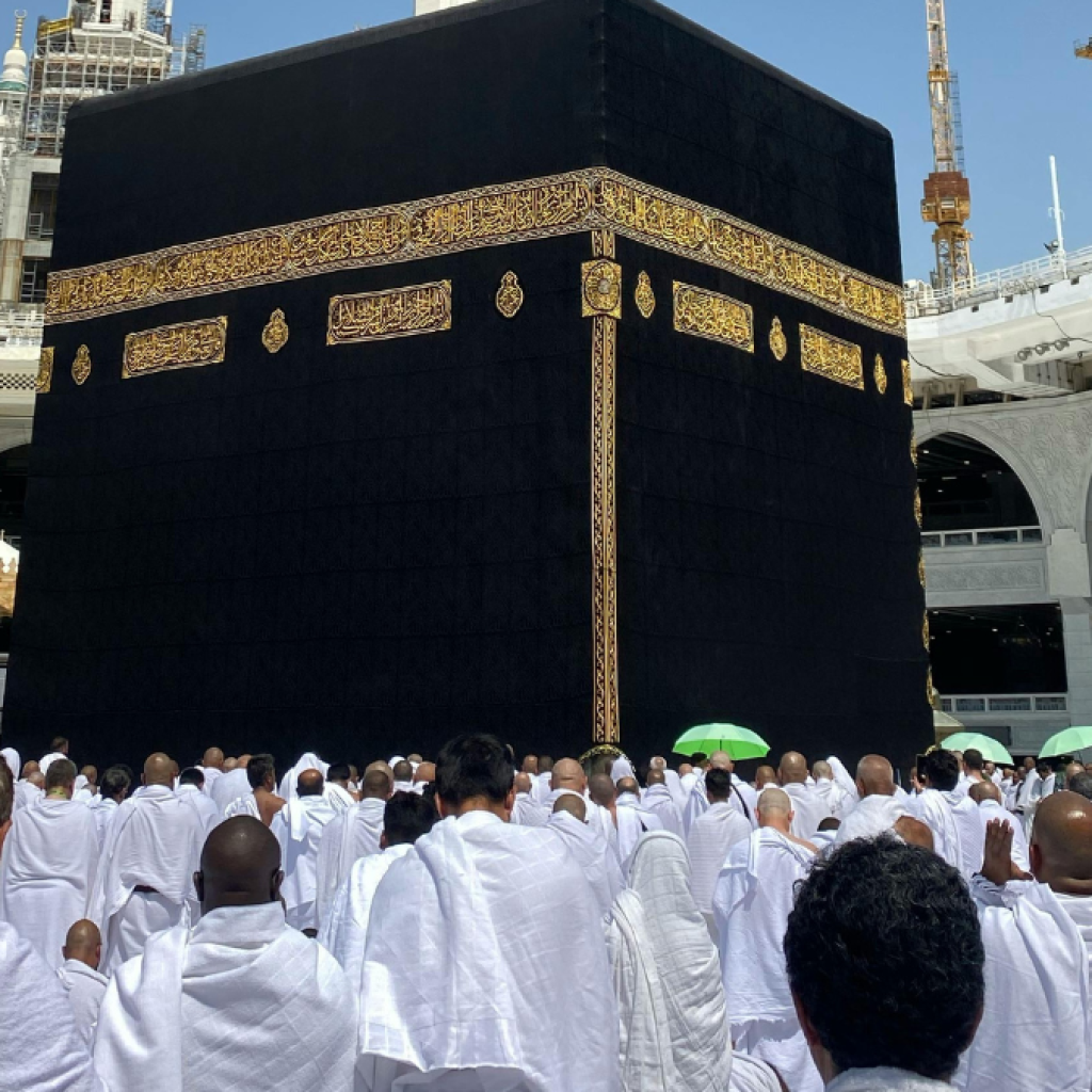 Ilustrasi jemaah haji yang ditipu oleh selebgram menjual paket haji menggunakan visa ziarah. Foto: pexels.com/drmkhawarnazir
