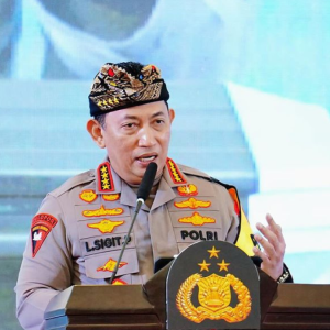 Diduga Lakukan Penguntitan pada Jampidsus Kejagung, Kapolri Beri Respons Begini saat Ditunjuk Jokowi untuk Klarifikasi