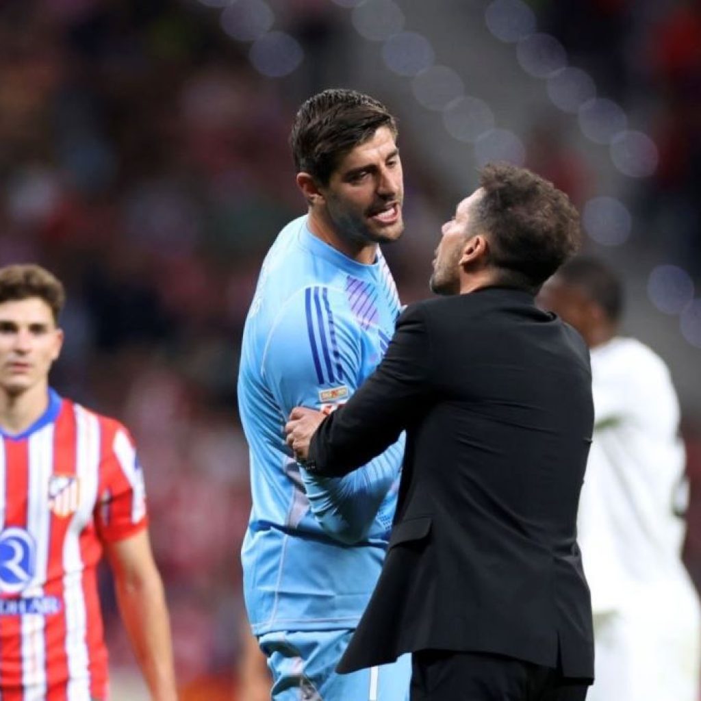 Derby Madrid Panas, Diego Simeone Omeli Suporter dan Courtois, Ada Masalah Apa?