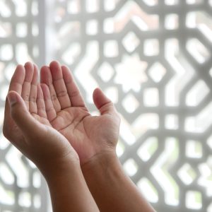 Tahun Baru 2024: Bacaan Doa Akhir Tahun dan Doa Awal Tahun untuk Umat Islam