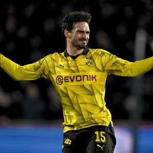 Dortmund Kritik Penalti Kontroversial untuk PSV di Babak 16 Besar Liga Champions, Mats Hummels: Konyol
