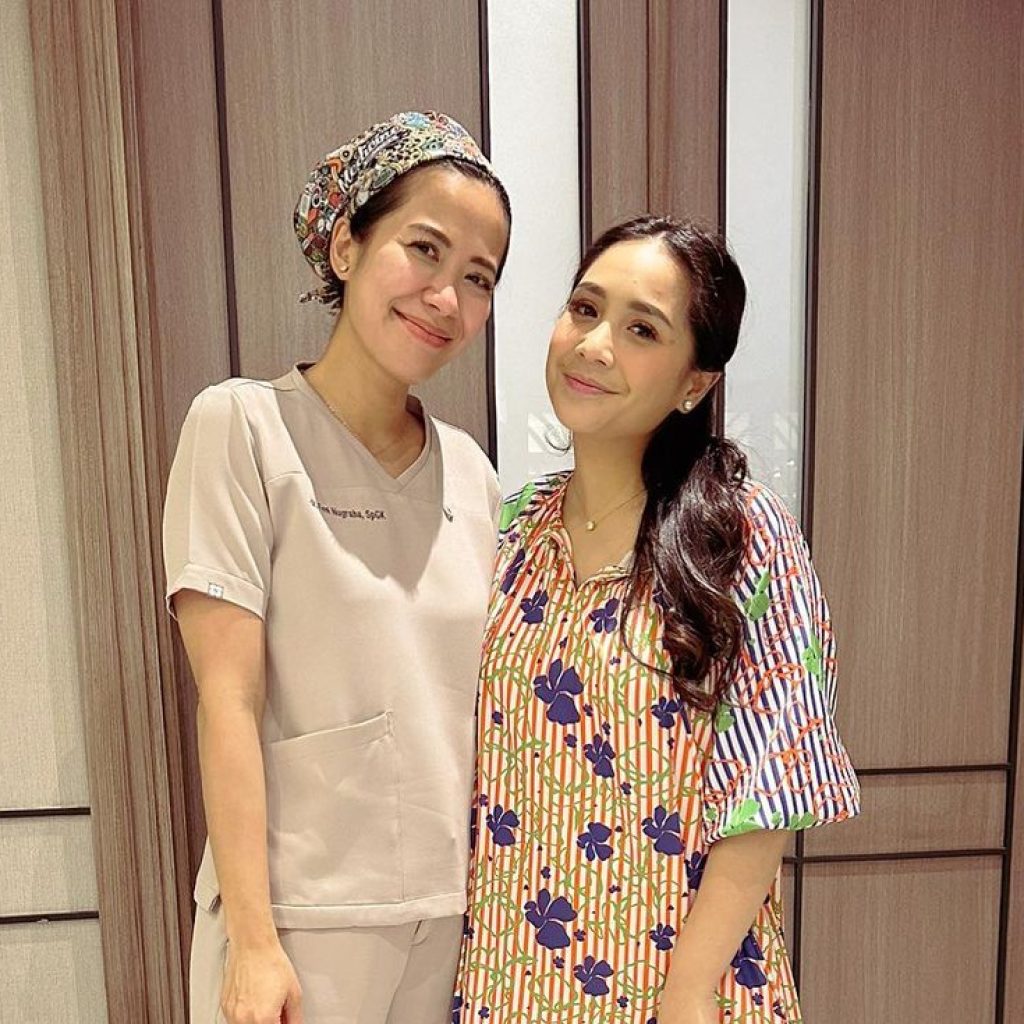 Pada Nagita Slavina, dr. Feni Nugraha ungkap soal dampak dari diet ekstrem. FOTO: Instagram.com/drfeninugraha.spgk