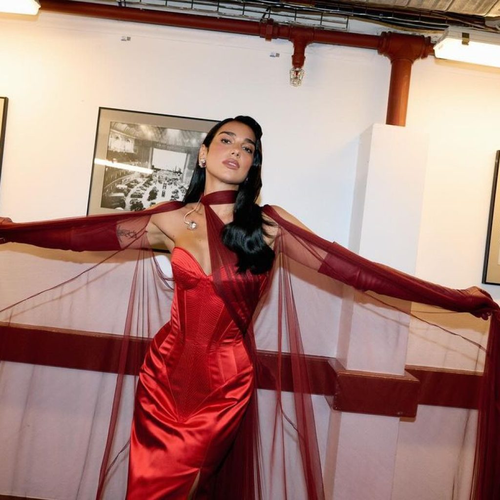 Konser Dua Lipa di Indonesia Dibatalkan Mendadak, Ini Alasannya!