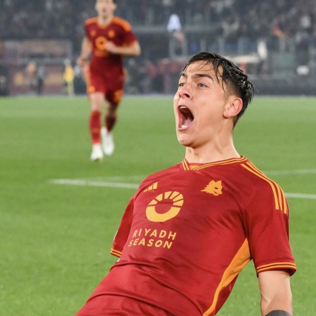 Paulo Dybala tetap bertahan di AS Roma. Foto: x.com/ASRomaEN