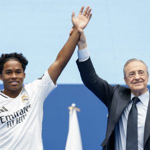 Teken Kontrak 6 Tahun, Endrick Resmi Jadi Pemain Real Madrid