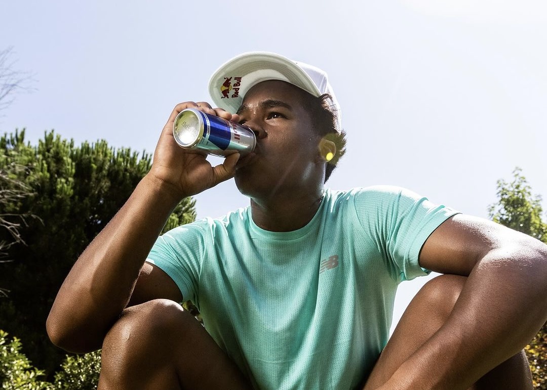 Endrick menjadi brand ambassador Red Bull. Foto: instagram.com/endrick