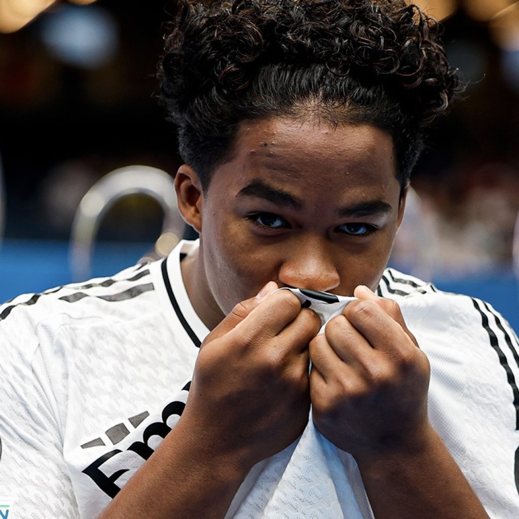 Endrick terharu usai resmi gabung Real Madrid. Foto: x.com/realmadrid