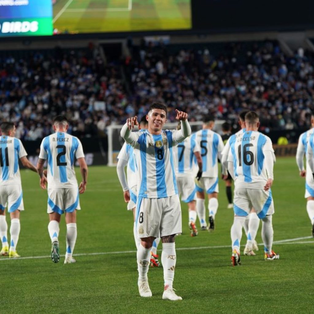 Paul Canoville akan beri kelas edukasi buntut kasus rasisme timnas Argentina. Foto: x.com/Argentina