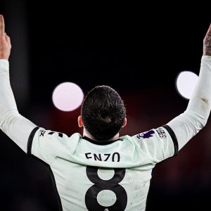 Enzo Fernandez Tanggapi Rumor Tinggalkan Chelsea: Saya Bahagia di Sini