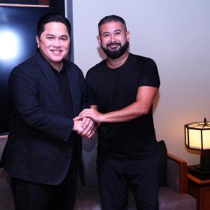 Temui Putra Mahkota Johor, Erick Thohir Bahas Sepak Bola ASEAN