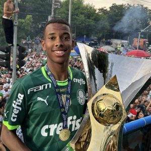 Estevao Ungkap Barcelona sebagai Klub Impian, Sinyal Kepindahan dari Palmeiras?