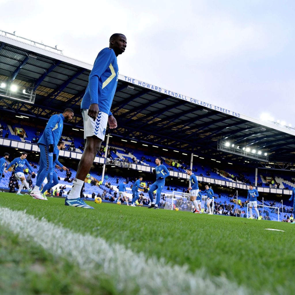 Everton dan Nottingham Forest berisiko kena sanksi pengurangan poin. Foto: x.com/Everton