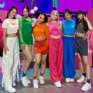 Debut! VCHA Girl Group Baru JYP Entertainment Jebolan Program A2K, Ada Member Usia 12 Tahun