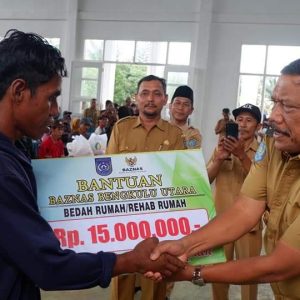 Ratusan Warga di Bengkulu Utara Terdampak El Nino, Bupati Salurkan Bantuan Pangan