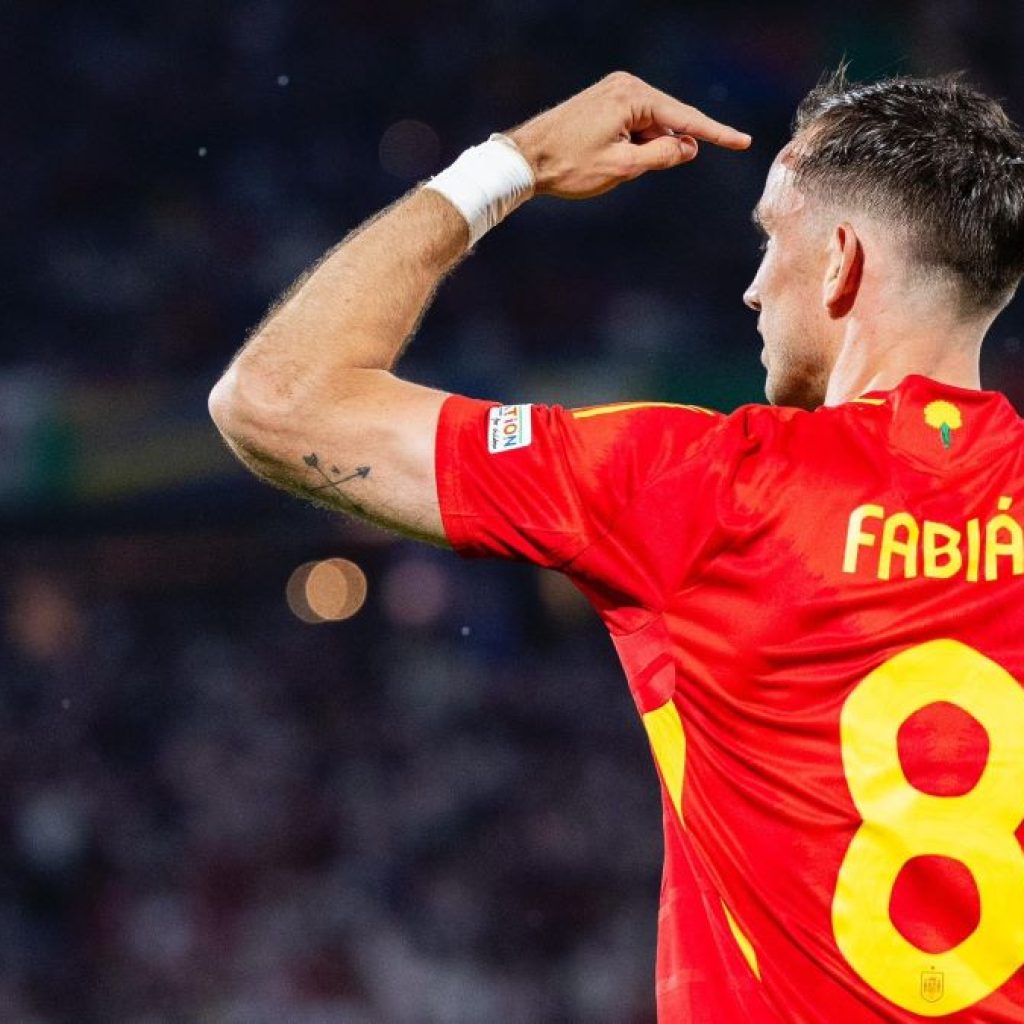 TUTURPEDIA - Inggris Waspada! Inilah Mengapa Fabian Ruiz Jadi Unsung Hero Spanyol di EURO 2024