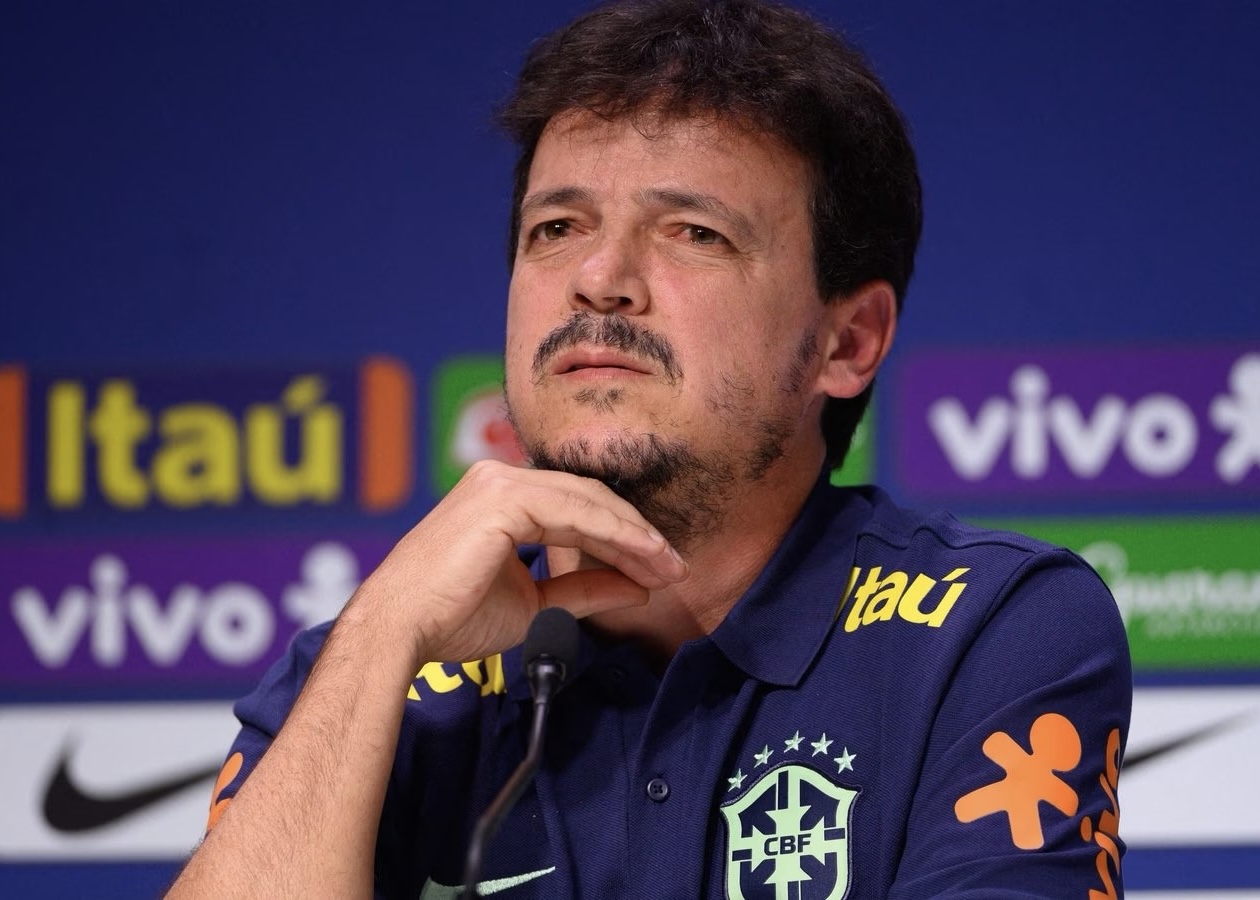 Fernando Diniz tidak lagi menjadi pelatih timnas Brasil. Foto: x.com/BrasilEdition
