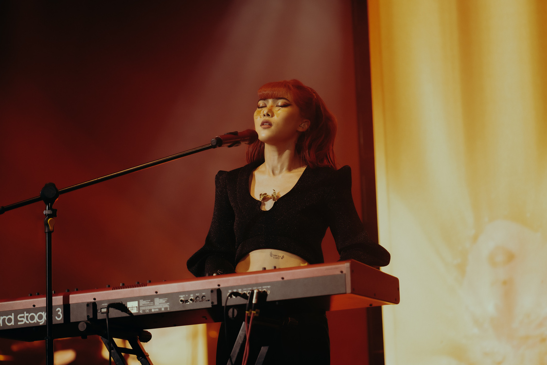 Isyana Sarasvati akan tur album keliling Indonesia. (Foto: SKY Entertainment)