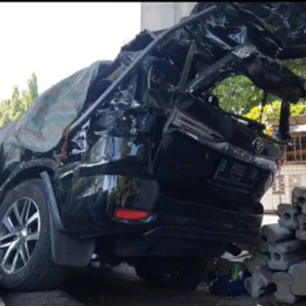 4 Orang Tewas dan 5 Lainnya Luka-luka, Berikut Kronologi Kecelakaan Fortuner yang Masuk Jurang di Kawasan Bromo