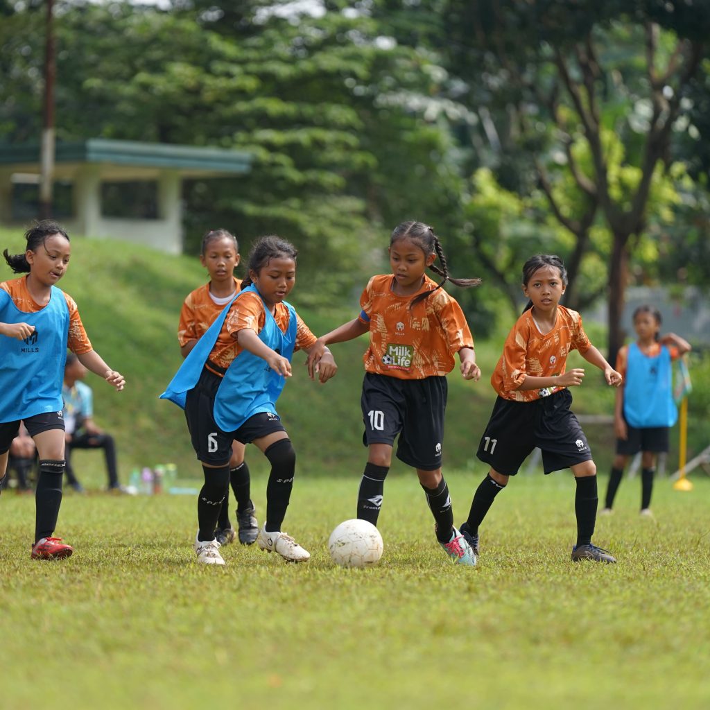 TUTURPEDIA - Kembali Gelar MilkLife Soccer Challenge di Semarang, Ekosistem Sepak Bola Putri Mulai Bertumbuh