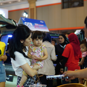 Hari Terakhir GIIAS Bandung, Ajak Keluarga Nikmati Pameran Otomotif dengan Teknologi Terkini