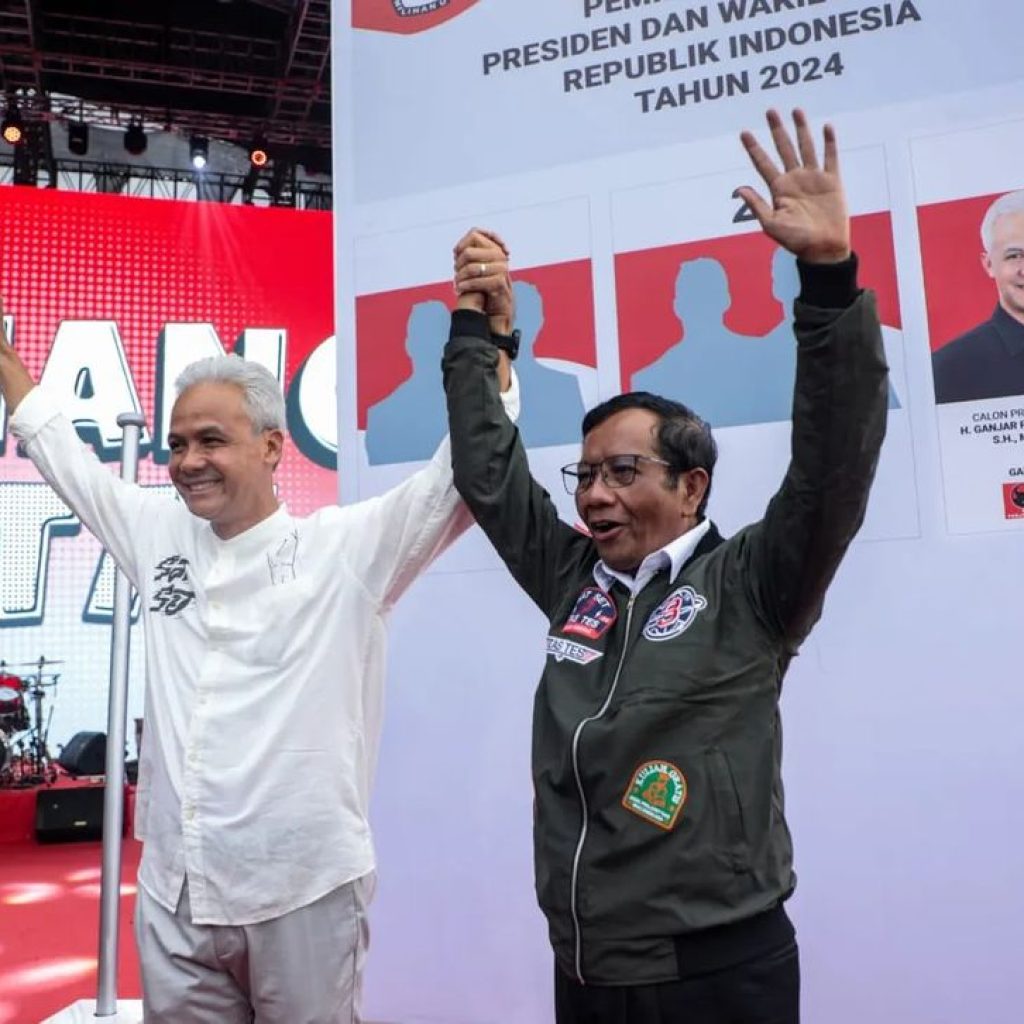 Mahfud MD minta KPU periksa lebih lanjut soal surat suara tercoblos di Malaysia. Foto: instagram.com/mohmahfudmd