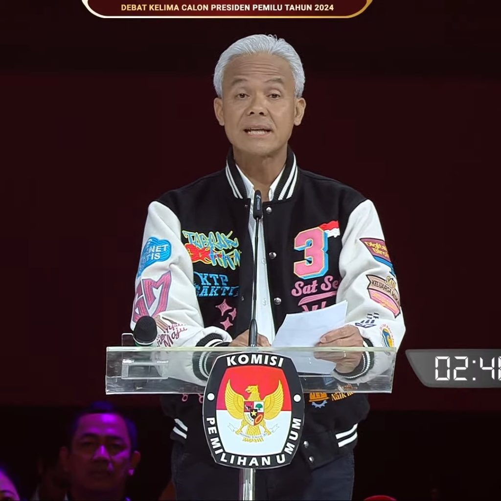 Debat Capres 2024: Sebut 3 Janji di Pernyataan Penutup, Ganjar Singgung Politik Dinasti