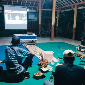 Gerakan AMIN Muda Blora Adakan Nobar Debat Capres 2024 Kelima di Randublatung
