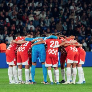 Liga Champions: Kalah Gegara Gol Bunuh Diri, Pelatih Girona Tetap Bangga dengan Debut Timnya