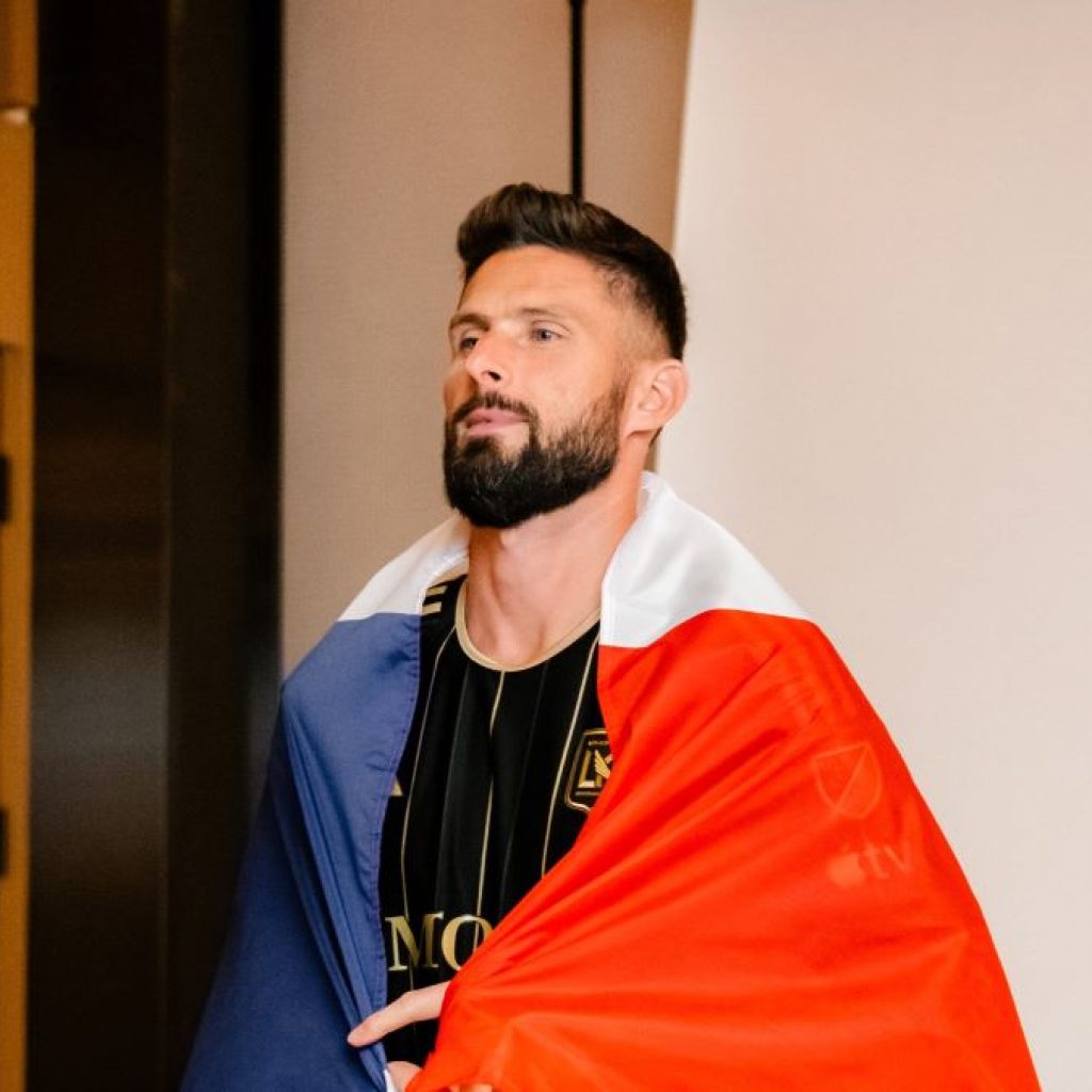 Alasan Oliver Giroud gabung LAFC. Foto: x.com/LAFC