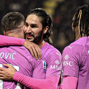 Gol Luka Jovic Selamatkan AC Milan dari Hasil Imbang di Kandang Frosinone